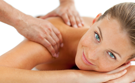 Massage Frauen Dorn-Methode und Breuß-Massage